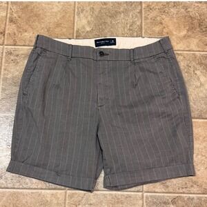 Abercrombie & Fitch Mens Grey Pinstripe Stretch Chino Shorts Size 36 Cuffed 7in